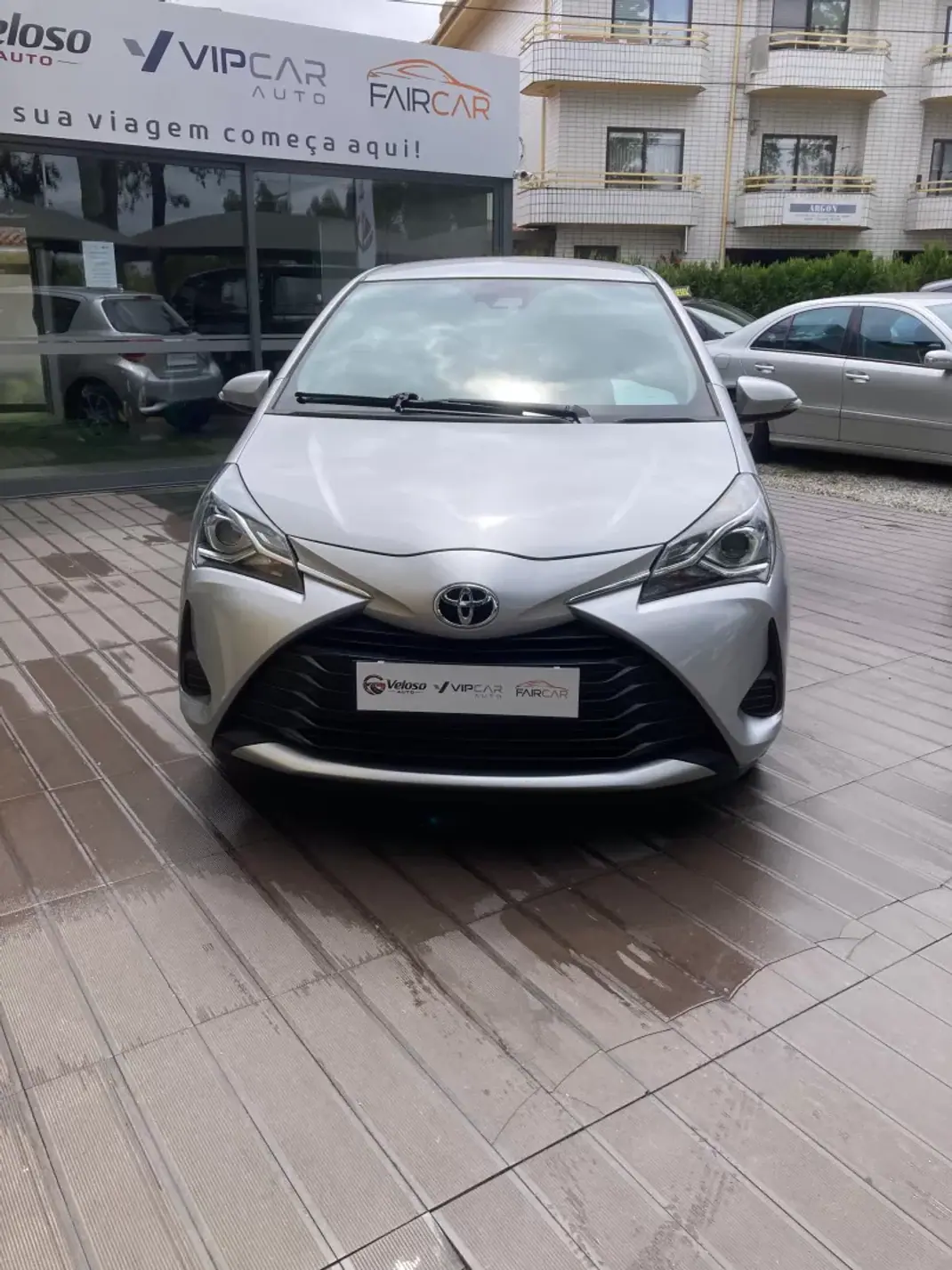 Toyota Yaris 2020 - 15900 EUR, 21350 km - AUTO.MOTO.pt - 21350km - foto 6 de 21