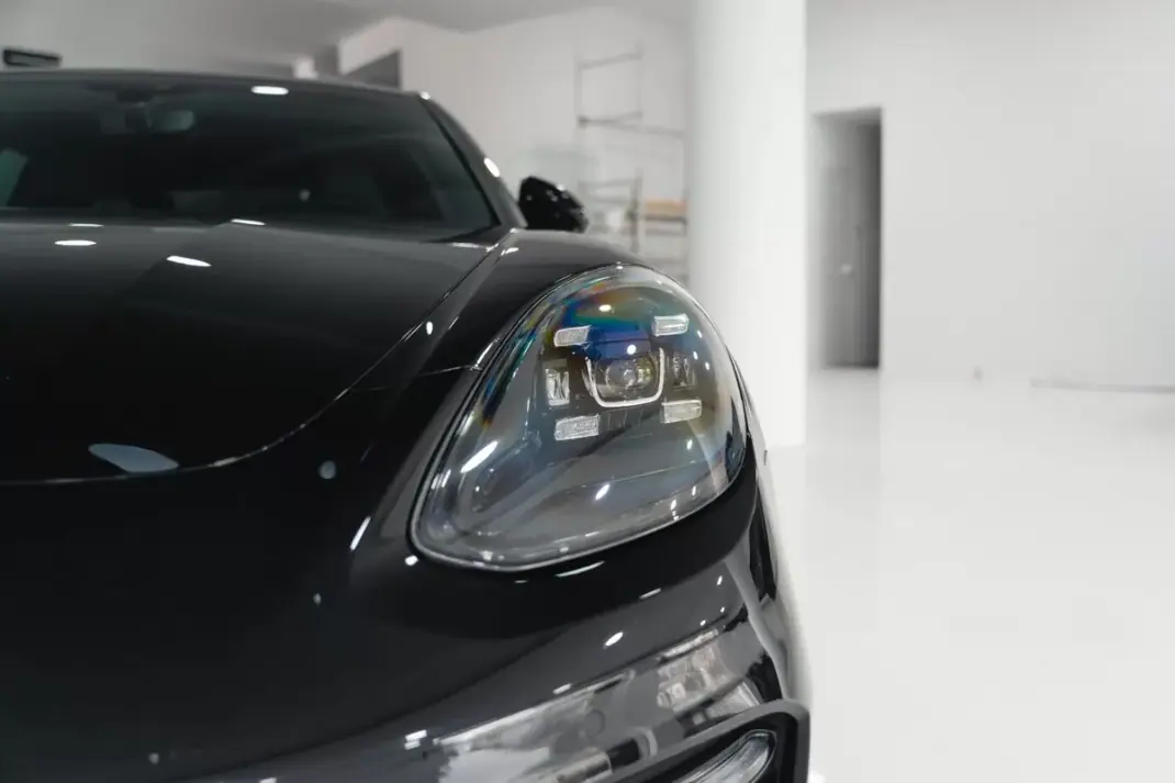 Porsche Panamera Sport Turismo 2021 - 79950 EUR, 91000 km - 91000km - foto 9 de 51
