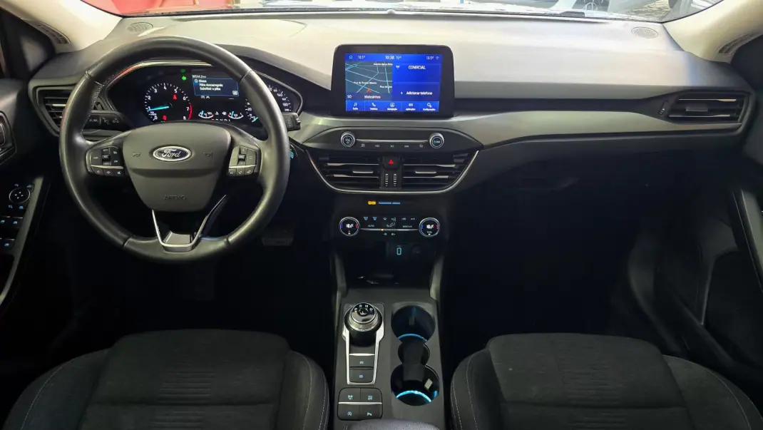 Ford Focus 2020 - 15990 EUR, 90544 km - AUTO.MOTO.pt - 90544km - foto 15 de 51