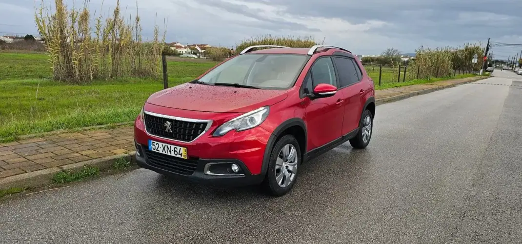 Peugeot 2008 2019 - 9990 EUR, 184000 km - AUTO.MOTO.pt - 184000km - foto 2 de 16