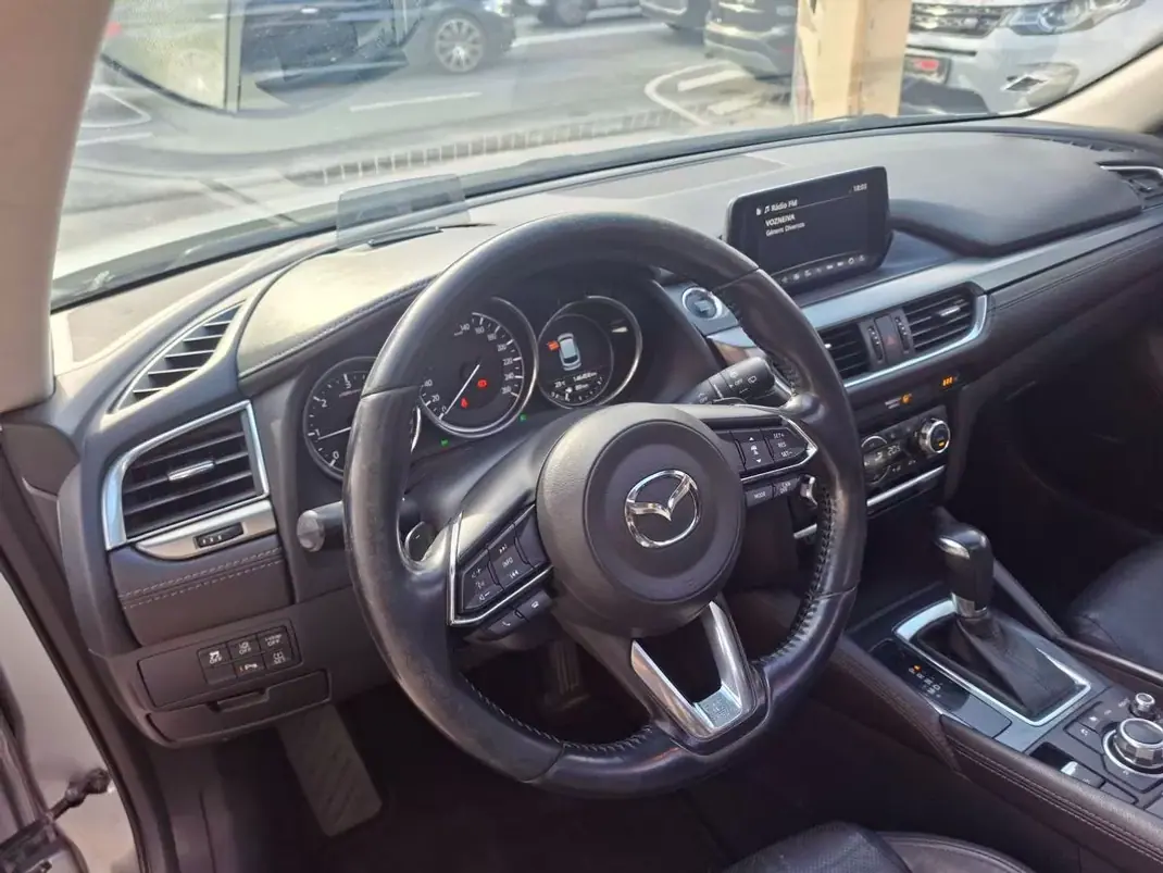 Mazda 6 2016 - 15900 EUR, 146458 km - AUTO.MOTO.pt - 146458km - foto 13 de 17