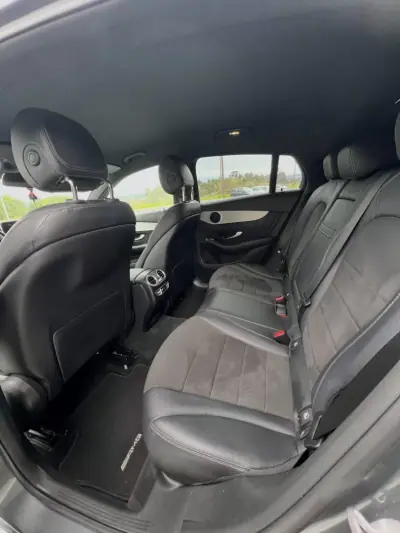 Mercedes-Benz GLC 250 2018 - 47000 EUR, 53761 km - AUTO.MOTO.pt - 53761km - foto 8 de 13