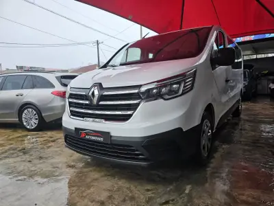 Renault Trafic 2021 - 27999 EUR, 164000 km - AUTO.MOTO.pt - 164000km - foto 3 de 14