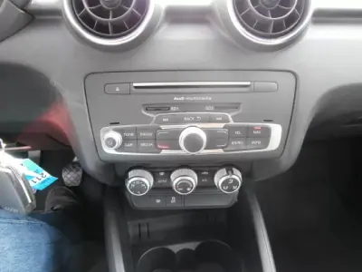 Audi A1 2016 - 12500 EUR, 191278 km - AUTO.MOTO.pt - 191278km - foto 16 de 31