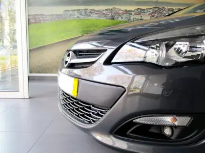 Opel Astra Sports Tourer 2016 - 7490 EUR, 250000 km - AUTO.MOTO.pt - 250000km - foto 4 de 49