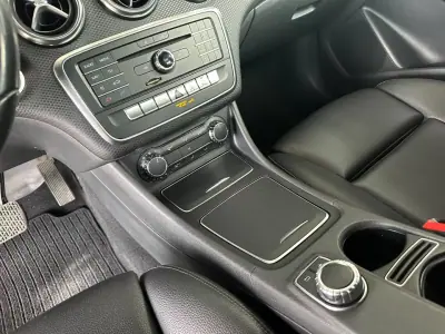 Mercedes-Benz A 180 2017 - 18900 EUR, 134826 km - 134826km - foto 21 de 30