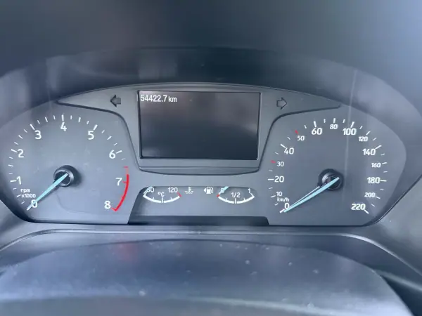 Ford Fiesta 2020 - 14900 EUR, 54422 km - AUTO.MOTO.pt - 54422km - foto 11 de 15