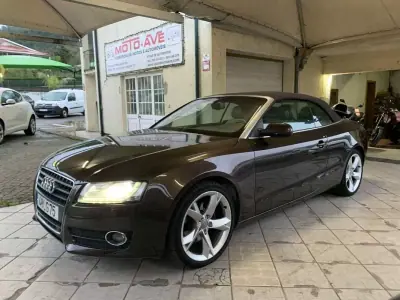 Audi A5 Cabrio 2011 - 16750 EUR, 270761 km - AUTO.MOTO.pt - 270761km - foto 2 de 28