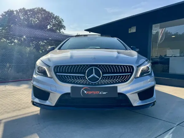 Mercedes-Benz CLA 220 2014 - 19999 EUR, 175000 km - AUTO.MOTO.pt - 175000km - foto 2 de 23