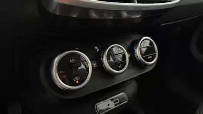 Fiat 500X 2016 - 9990 EUR, 153299 km - AUTO.MOTO.pt - 153299km - foto 17 de 22