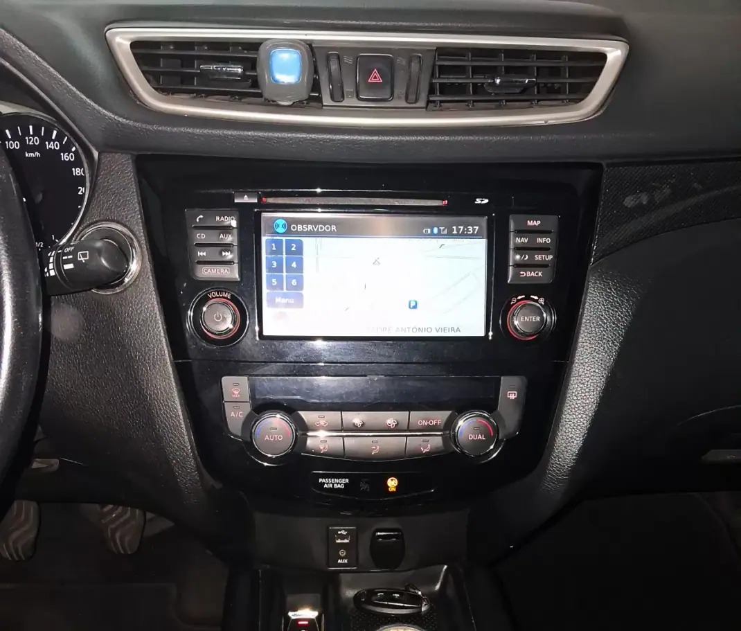 Nissan X-Trail 2016 - 15000 EUR, 150000 km - AUTO.MOTO.pt - 150000km - foto 11 de 28
