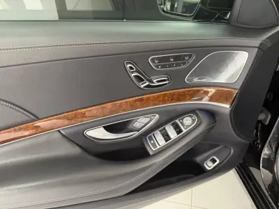 Mercedes-Benz S 350 2015 - 29000 EUR, 393085 km - AUTO.MOTO.pt - 393085km - foto 20 de 44