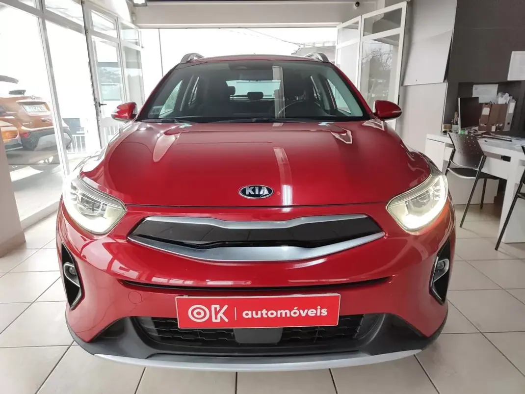 Kia Stonic 2021 - 14950 EUR, 29990 km - AUTO.MOTO.pt - 29990km - foto 3 de 33