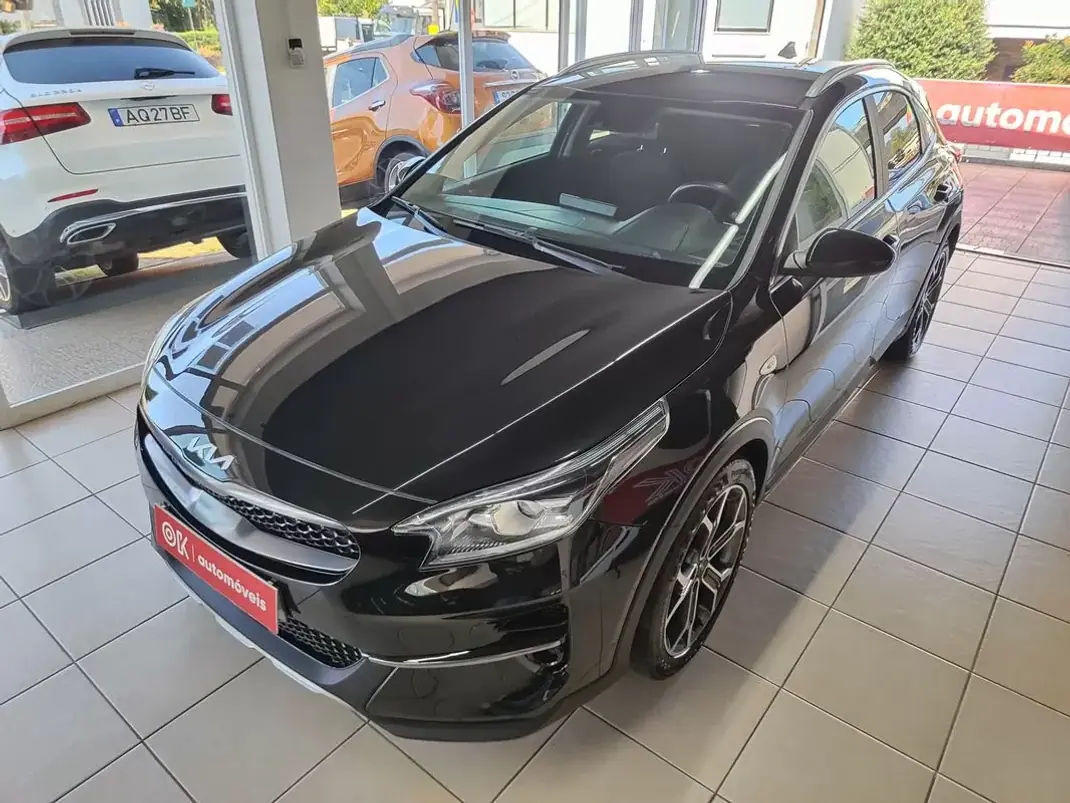 Kia XCeed 2022 - 17500 EUR, 68000 km - 68000km - foto 6 de 37