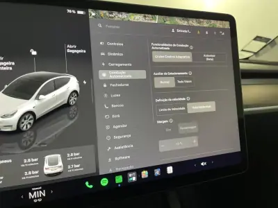 Tesla Model Y 2022 - 38750 EUR, 44000 km - AUTO.MOTO.pt - 44000km - foto 33 de 42
