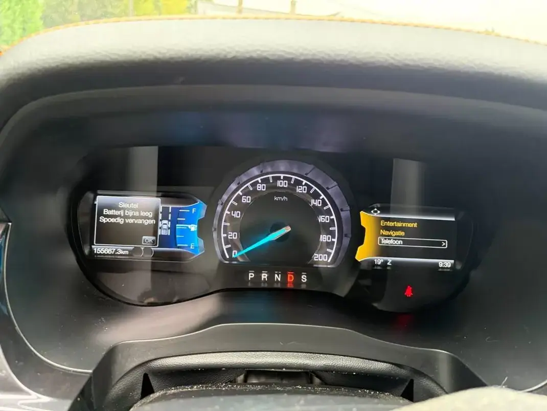 Ford Ranger 2021 - 28990 EUR, 155667 km - 155667km - foto 6 de 13