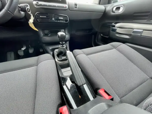 Citroën C4 Cactus 2018 - 13950 EUR, 108880 km - AUTO.MOTO.pt - 108880km - foto 24 de 34