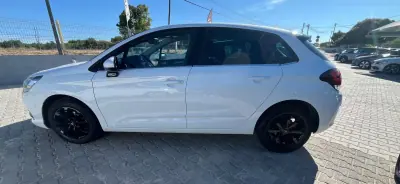 Citroën C4 2018 - 9800 EUR, 145000 km - AUTO.MOTO.pt - 145000km - foto 3 de 7