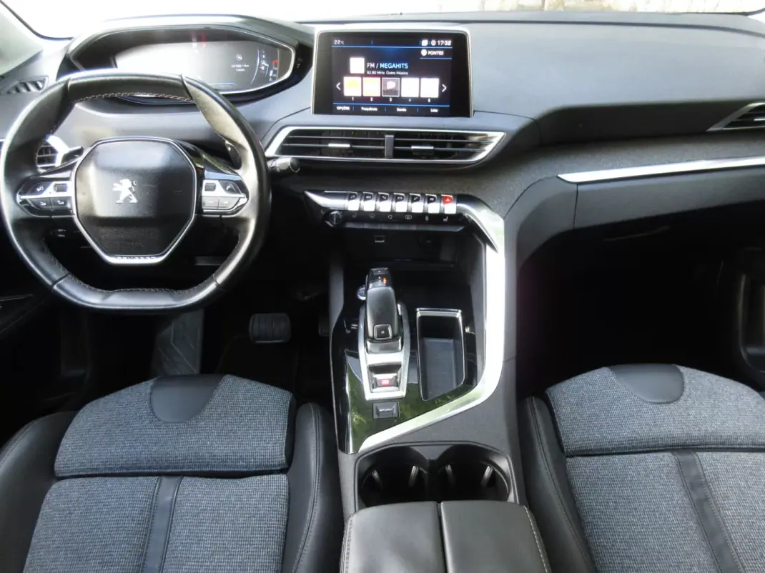 Peugeot 5008 2017 - 20490 EUR, 161000 km - AUTO.MOTO.pt - 161000km - foto 44 de 57