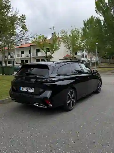 Peugeot 308 SW 2024 - 24250 EUR, 51870 km - AUTO.MOTO.pt - 51870km - foto 6 de 15