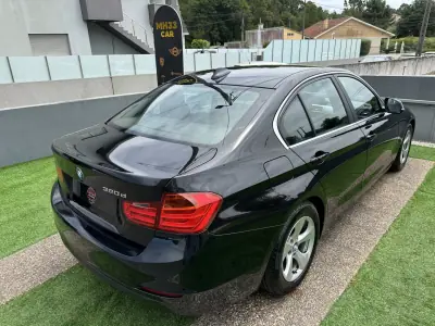 BMW 320 2013 - 13900 EUR, 280000 km - AUTO.MOTO.pt - 280000km - foto 12 de 64