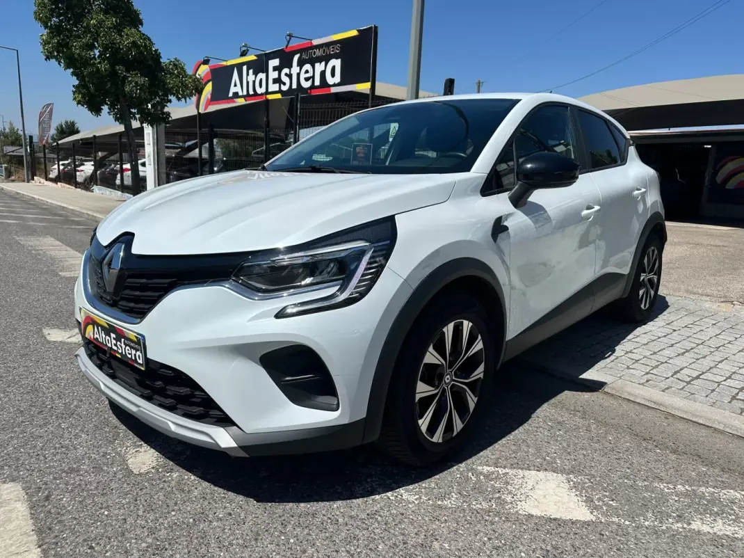 Renault Captur 2022 - 19900 EUR, 132877 km - AUTO.MOTO.pt - 132877km - foto 1 de 29
