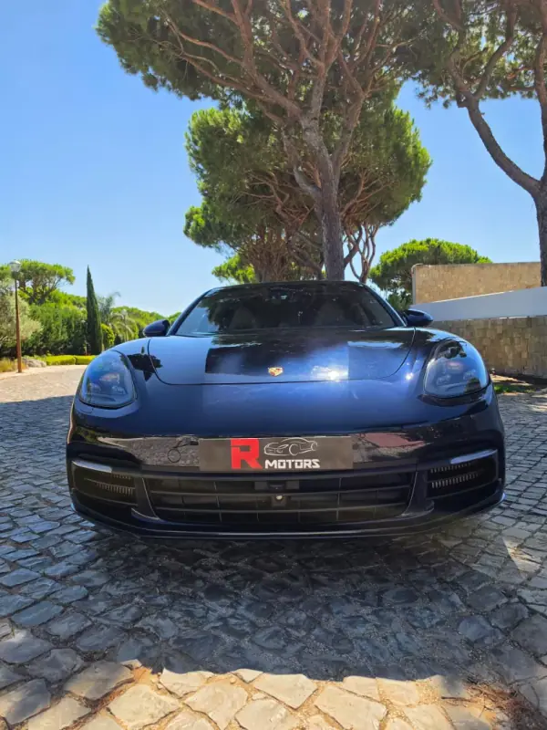 Porsche Panamera Sport Turismo 4 E-Hybrid Platinum Edition 2018 Híbrido Plug-In