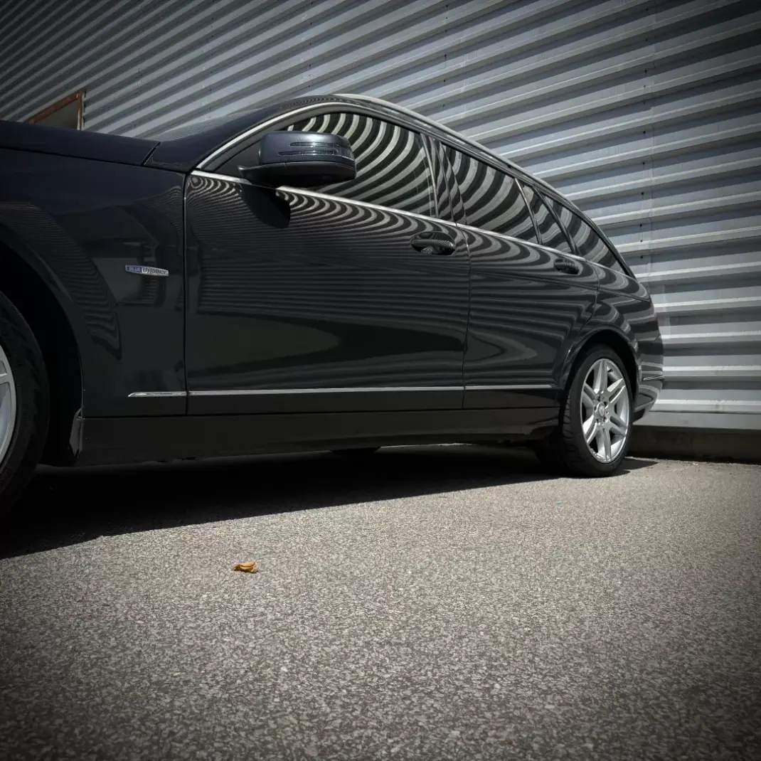 Mercedes-Benz C 180 2011 - 8900 EUR, 350000 km - 350000km - foto 26 de 28