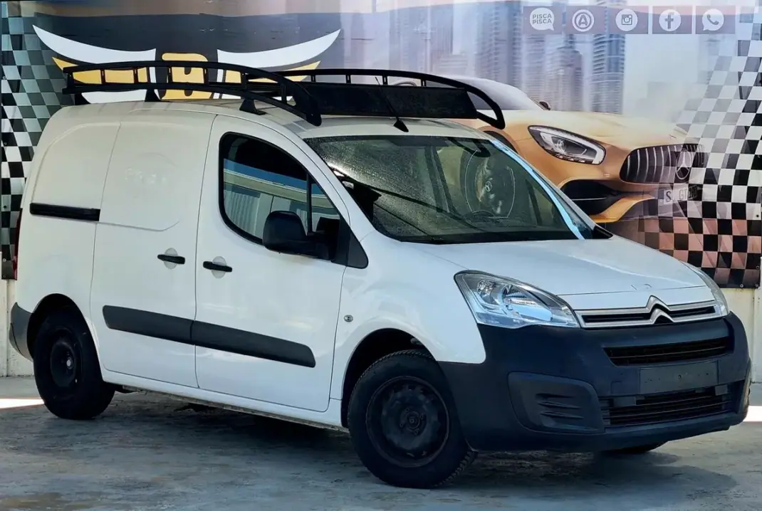 Citroën BERLINGO VAN XL 1.5 BLUE HDI 3 LUGARES 2018 - 9500 EUR, 149000 km - AUTO.MOTO.pt - 149000km - foto 1 de 12