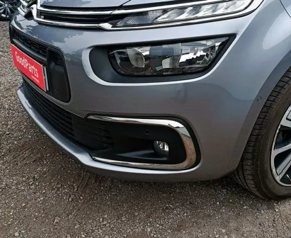 Citroën C4 Spacetourer 2019 - 19900 EUR, 90359 km - AUTO.MOTO.pt - 90359km - foto 27 de 27