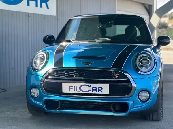 MINI Cooper 2018 - 22900 EUR, 110452 km - AUTO.MOTO.pt - 110452km - foto 3 de 26