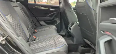 Volkswagen Tiguan 2025 - 48000 EUR, 12000 km - AUTO.MOTO.pt - 12000km - foto 33 de 40
