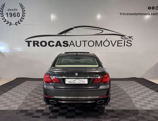 BMW 740 2014 - 21900 EUR, 306500 km - AUTO.MOTO.pt - 306500km - foto 53 de 55