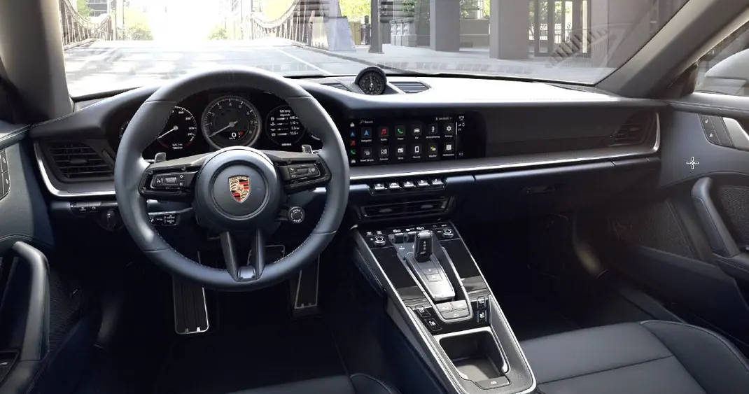 Porsche 992 2021 - 159000 EUR, 20443 km - AUTO.MOTO.pt - 20443km - foto 3 de 18