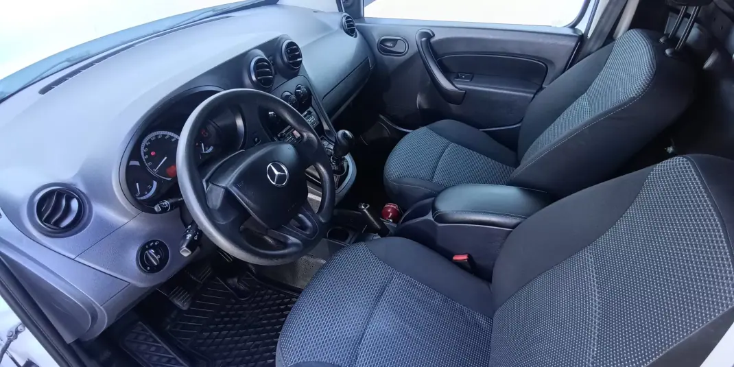 Mercedes-Benz Citan 108 CDI 2021 - 13350 EUR, 82000 km - AUTO.MOTO.pt - 82000km - foto 8 de 16