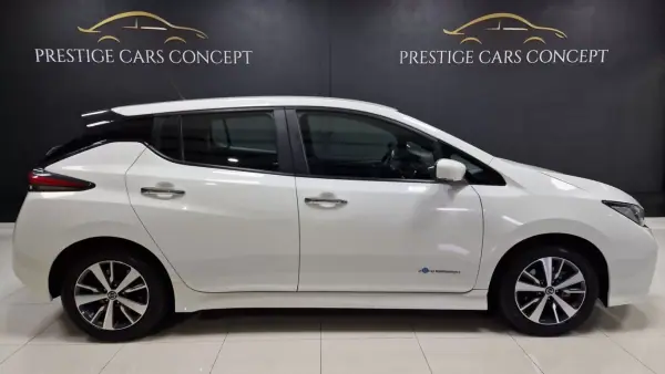 Nissan Leaf 2018 - 17950 EUR, 108446 km - AUTO.MOTO.pt - 108446km - foto 4 de 44