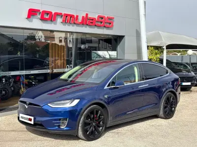 Tesla Model X 2017 - 38900 EUR, 49854 km - AUTO.MOTO.pt - 49854km - foto 4 de 14