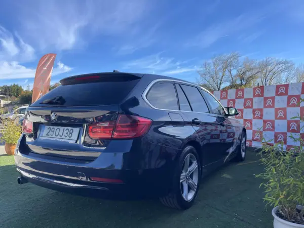 BMW 318 2014 - 14990 EUR, 224620 km - AUTO.MOTO.pt - 224620km - foto 3 de 18