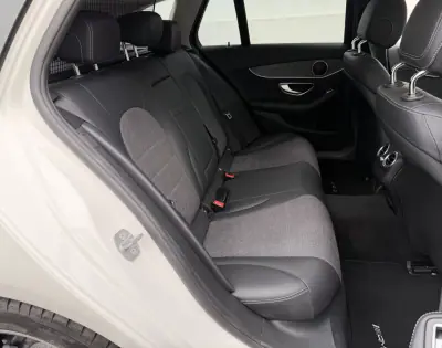 Mercedes-Benz C 220 2017 - 27900 EUR, 81867 km - AUTO.MOTO.pt - 81867km - foto 11 de 29
