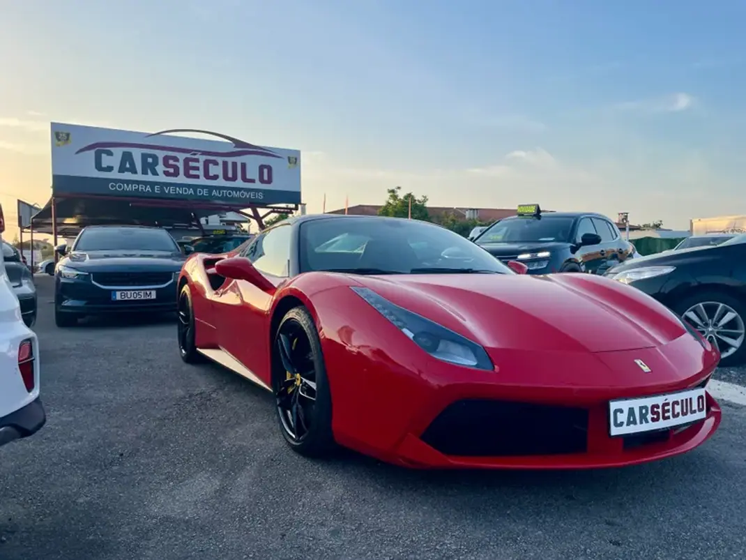 Ferrari 488 2017 - 299750 EUR, 26250 km - AUTO.MOTO.pt - 26250km - foto 5 de 26