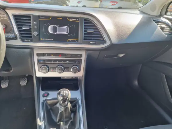 SEAT Leon ST 2017 - 14999 EUR, 140289 km - AUTO.MOTO.pt - 140289km - foto 25 de 36