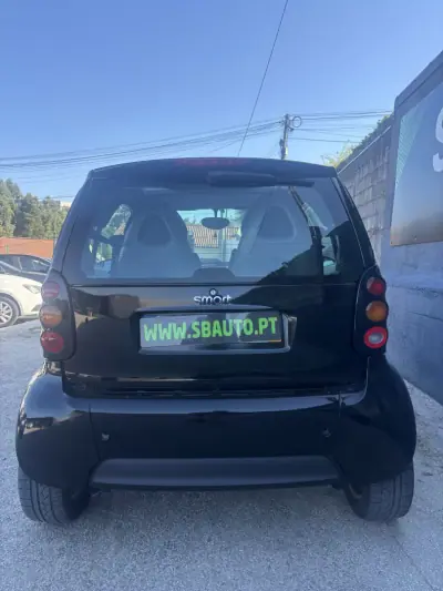 Smart ForTwo Coupé 2001 - 2500 EUR, 201000 km - AUTO.MOTO.pt - 201000km - foto 5 de 17