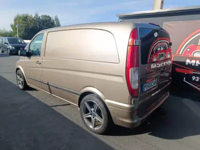 Mercedes-Benz VITO 109 CDI 3L 2012 - 15900 EUR, 177378 km - AUTO.MOTO.pt - 177378km - foto 6 de 20