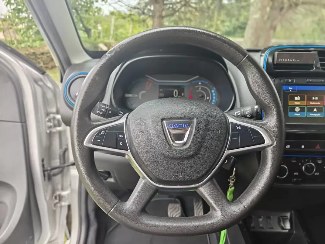 Dacia Spring 2021 - 10900 EUR, 34500 km - AUTO.MOTO.pt - 34500km - foto 24 de 34