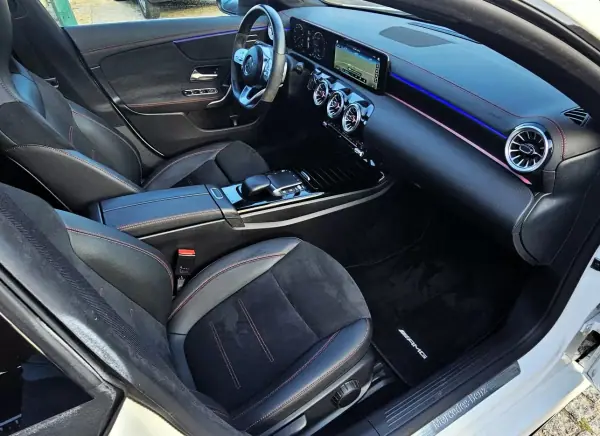 Mercedes-Benz CLA 250 2022 - 33999 EUR, 70000 km - AUTO.MOTO.pt - 70000km - foto 29 de 34