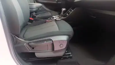 BMW 225xe Active Tourer 2019 - 18750 EUR, 156212 km - AUTO.MOTO.pt - 156212km - foto 60 de 68