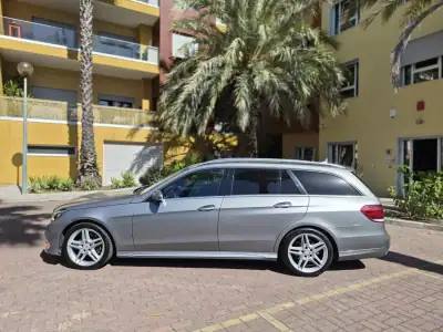 Mercedes-Benz E 300 2014 - 19480 EUR, 109000 km - AUTO.MOTO.pt - 109000km - foto 3 de 13
