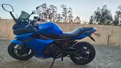 Yamaha XJ6 Diversion 2015 — foto 2 de 10