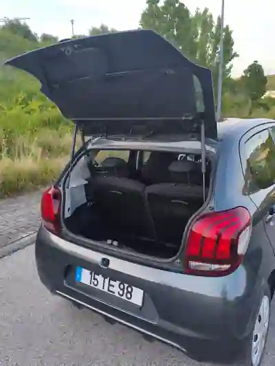 Peugeot 108 2017 - 7500 EUR, 92000 km - 92000km - foto 7 de 10