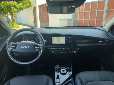 Kia e-Niro 2024 - 27990 EUR, 77660 km - AUTO.MOTO.pt - 77660km - foto 14 de 19